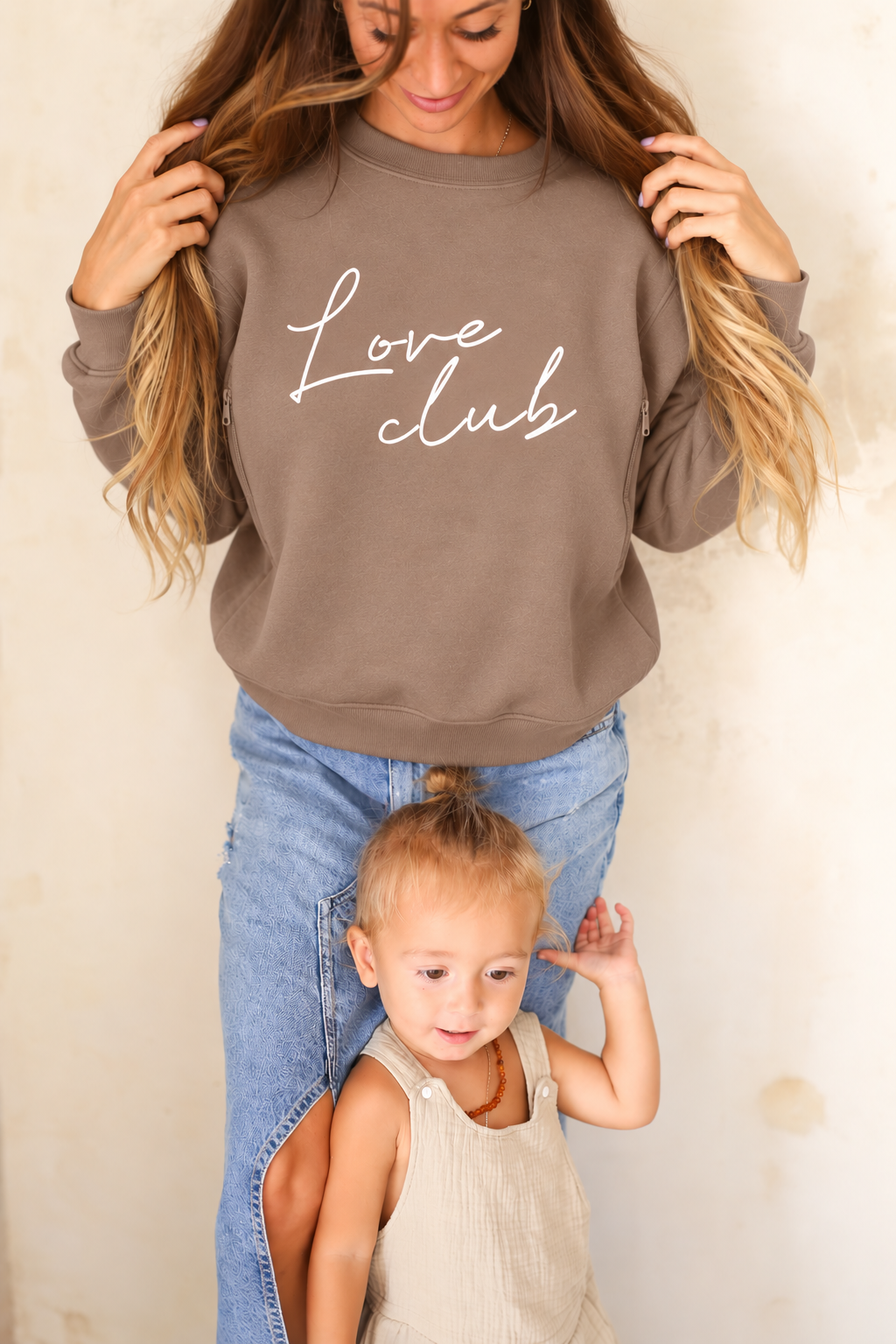 LOVE CLUB Still-Sweatshirt in Taupe