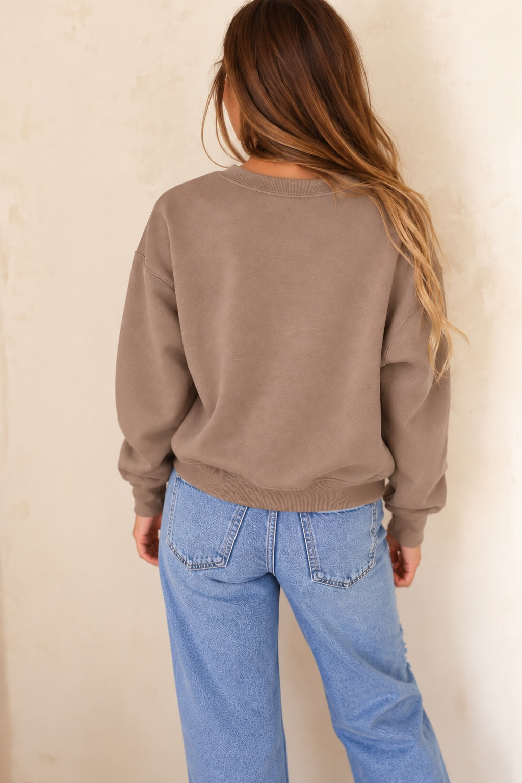 LOVE CLUB Still-Sweatshirt in Taupe