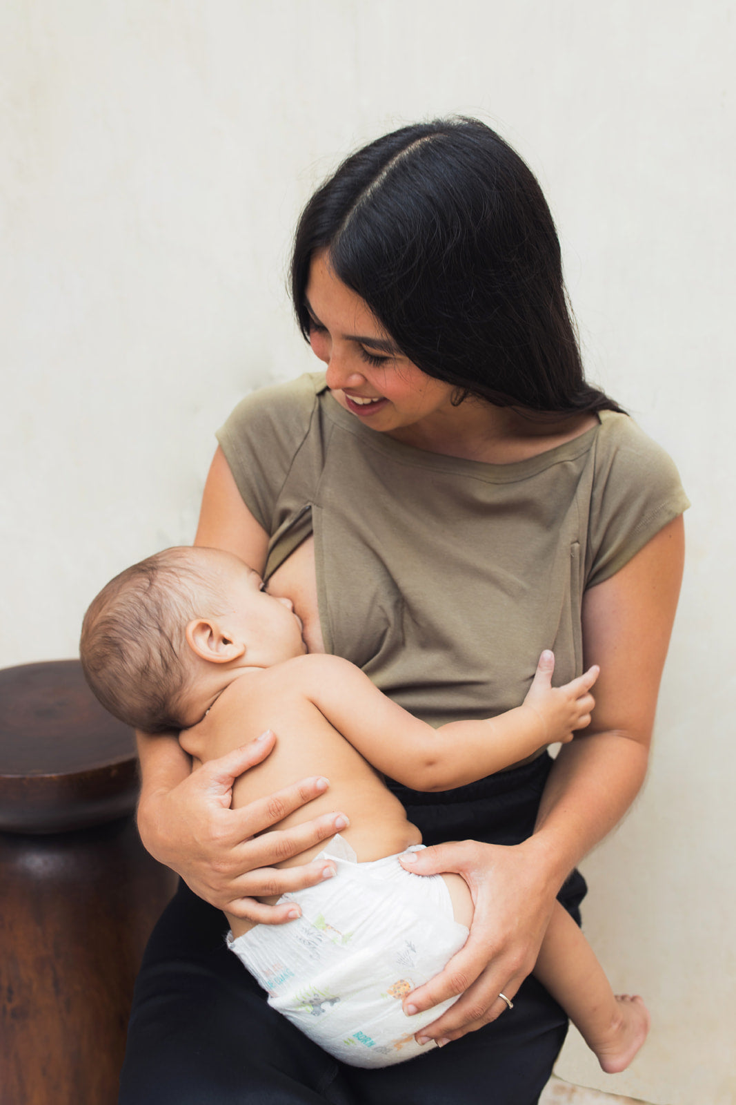 Breastfeeding t-shirt KAKI