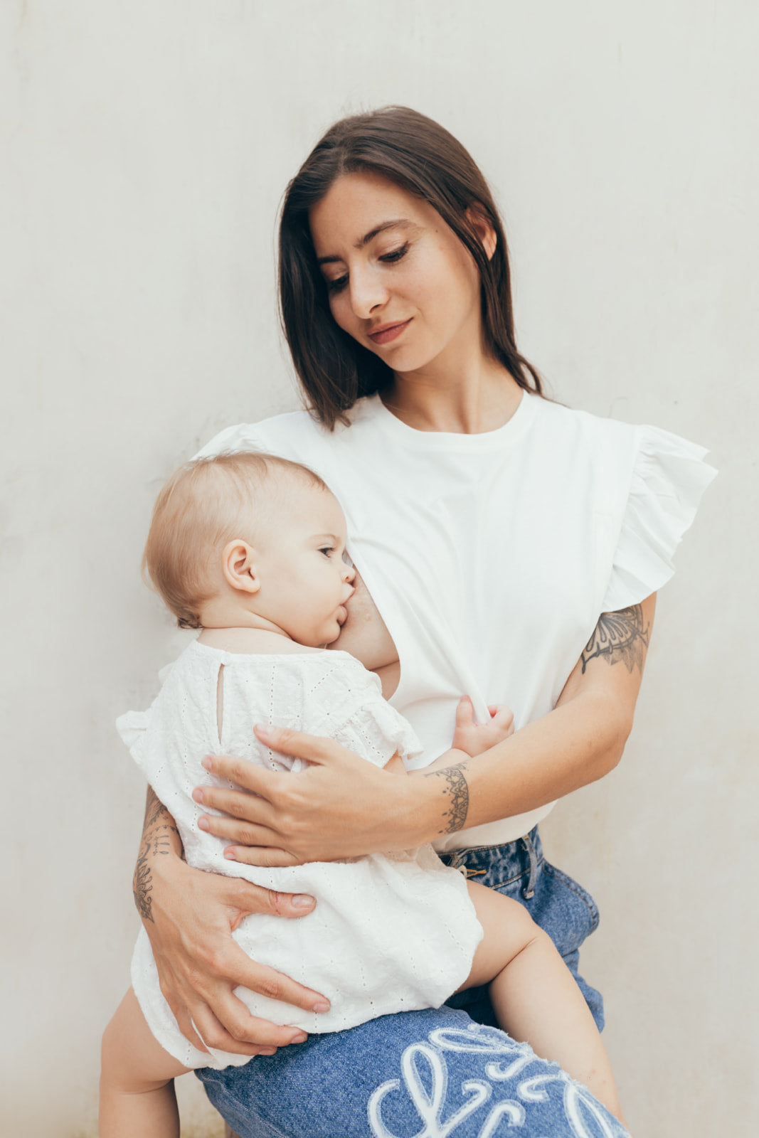 T-shirt d'allaitement à volant