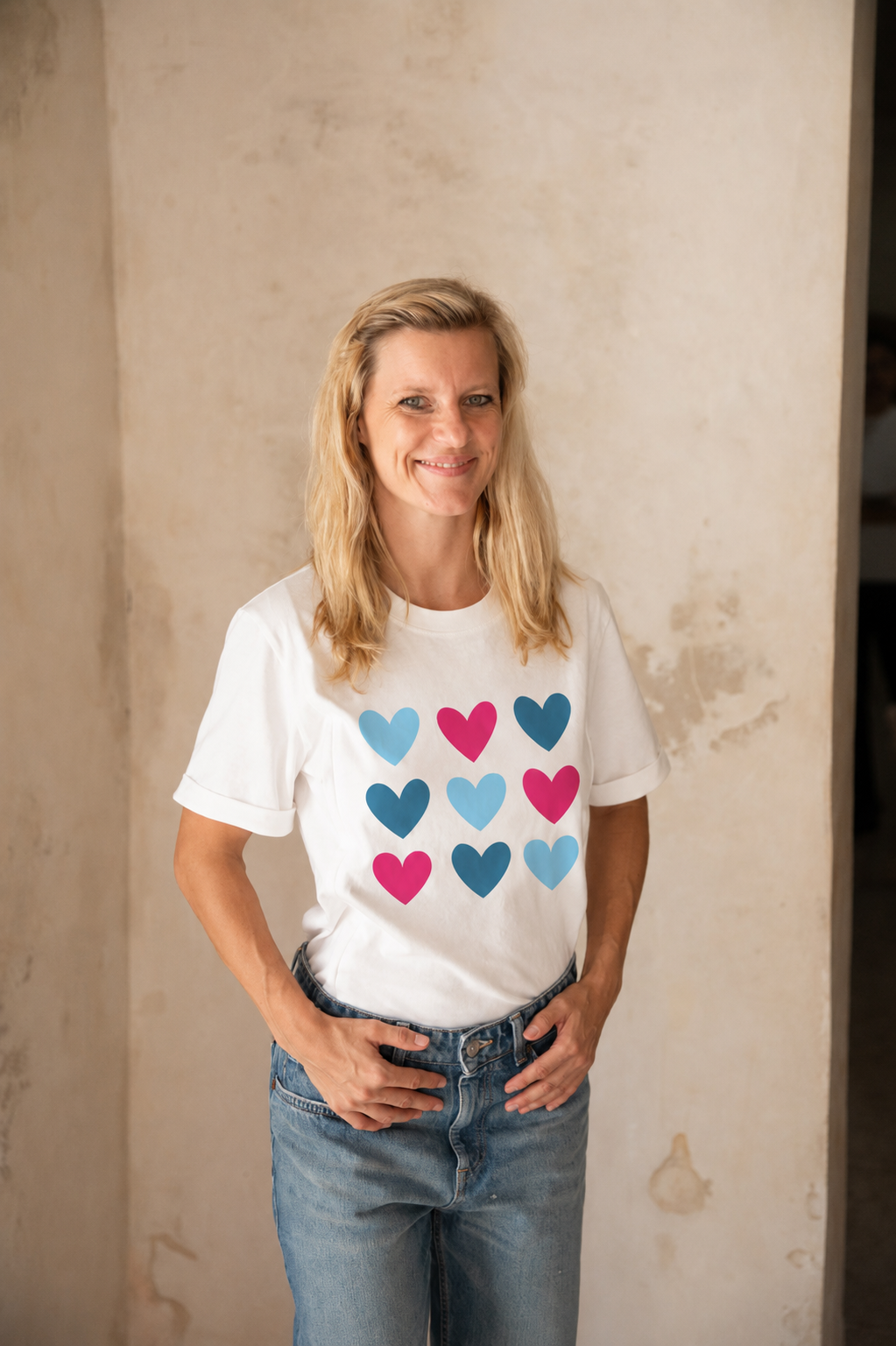 T-shirt d'allaitement Coeurs POP de face