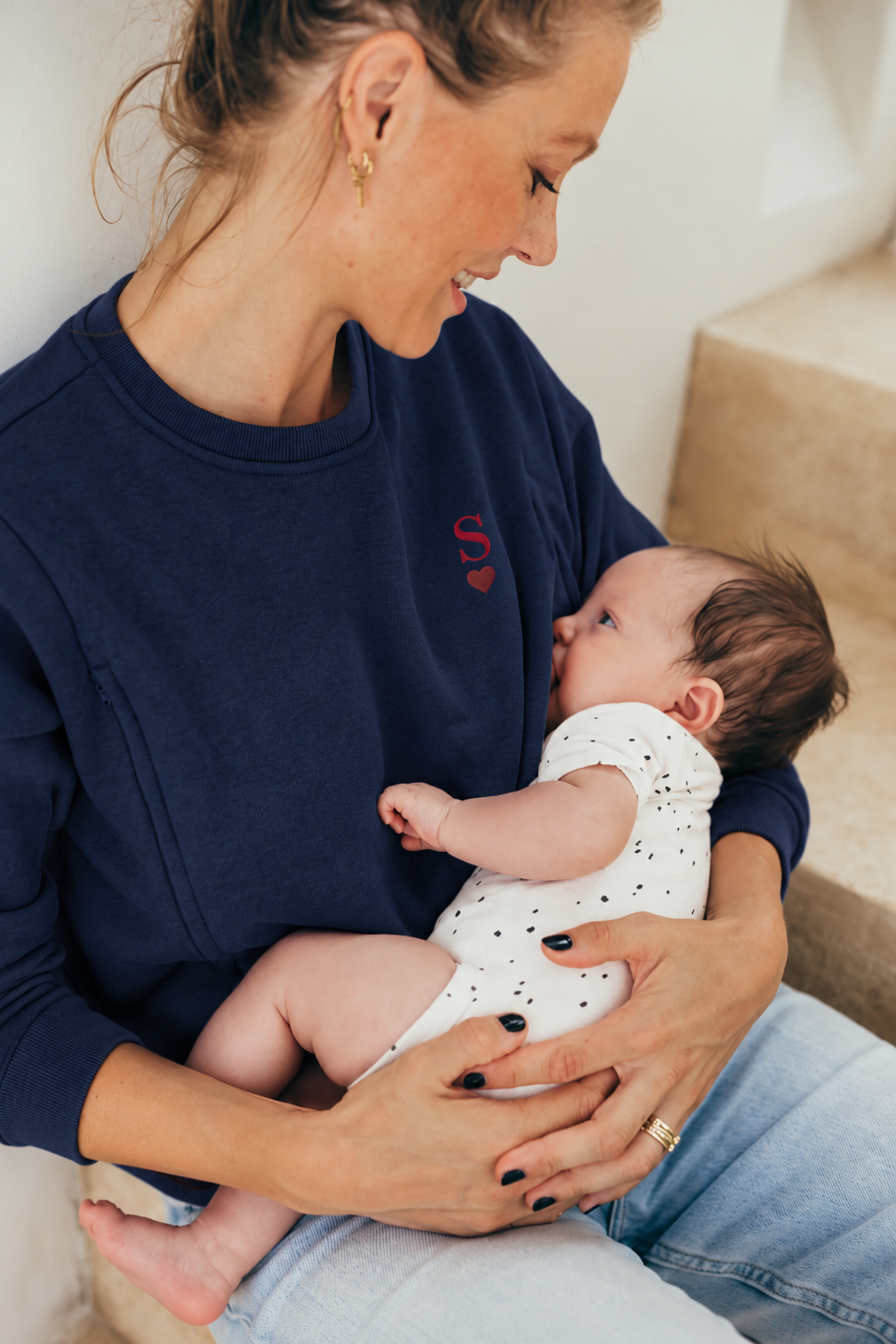 Still-Sweatshirt in Marineblau von LUCKY CHARM