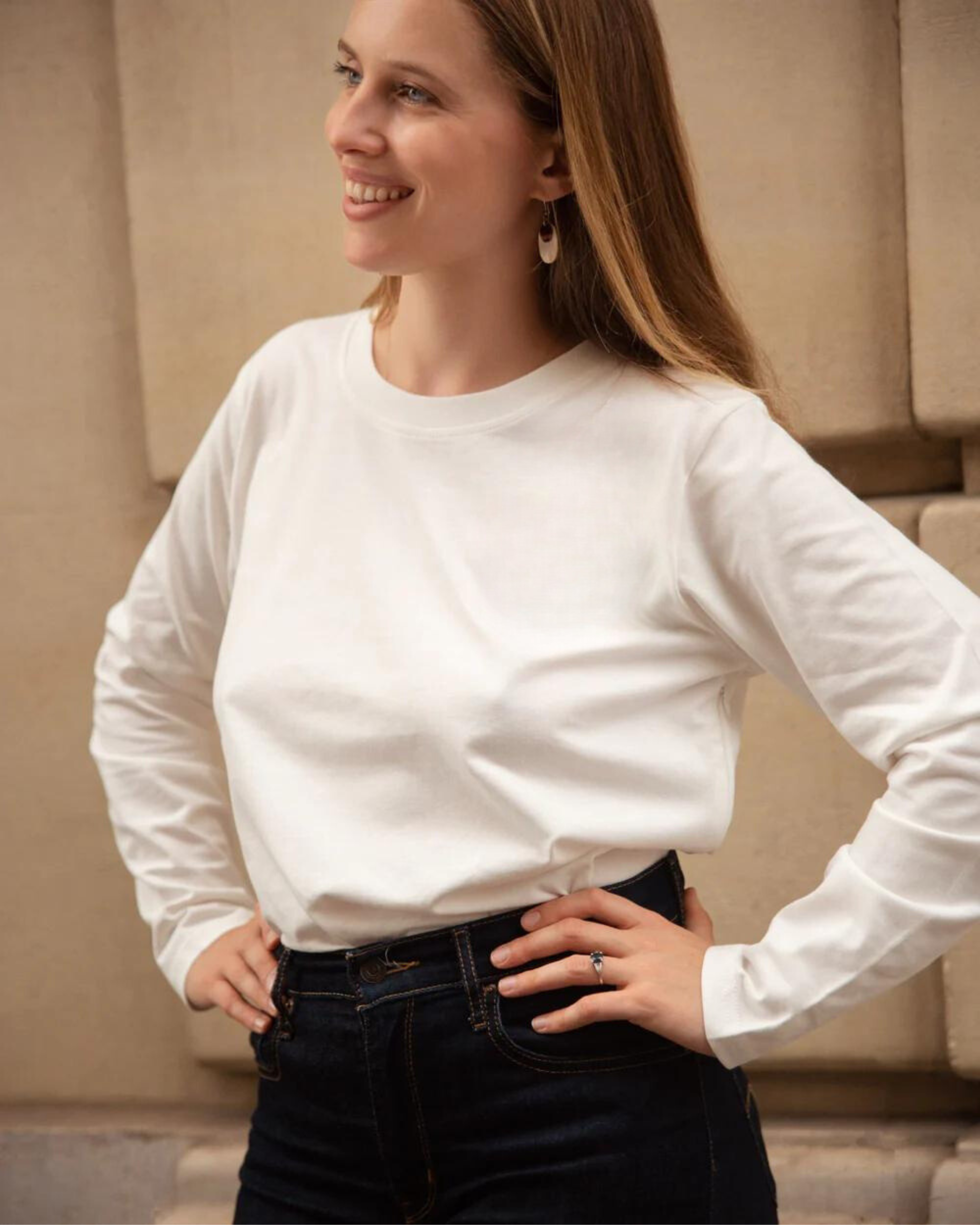 White long-sleeved nursing T-shirt