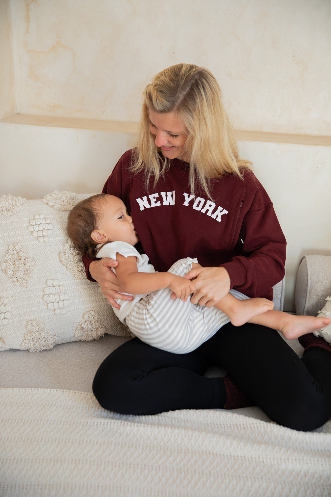 NEW YORK nursing sweatshirt