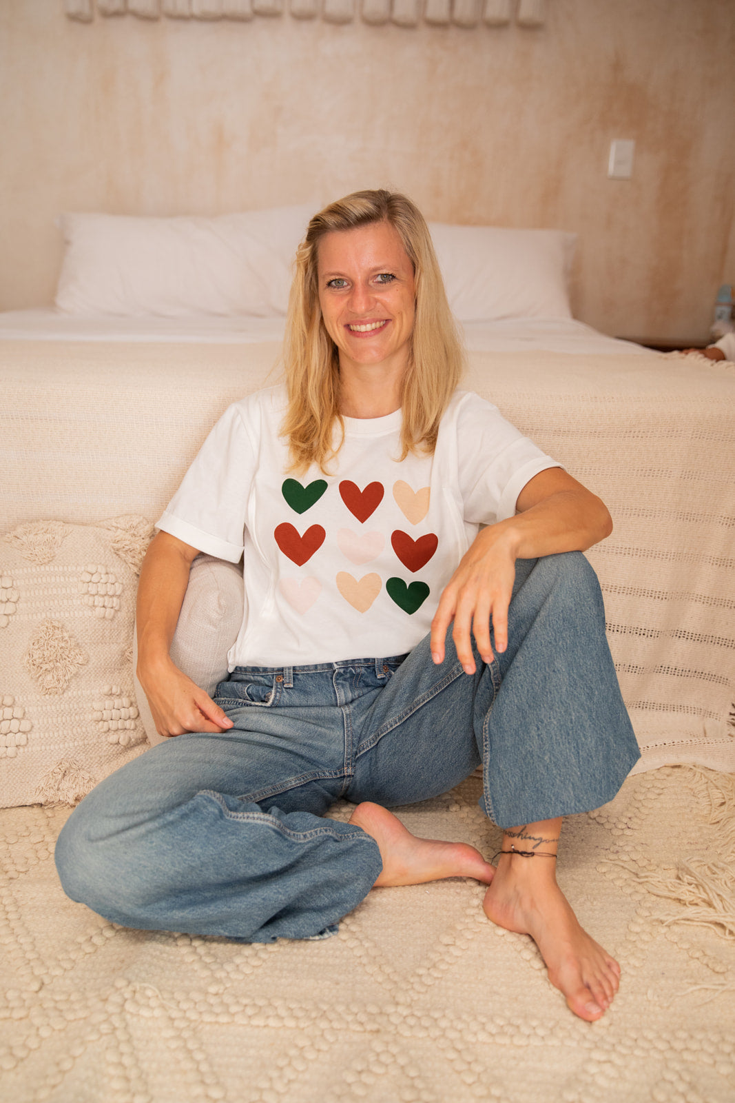 Breastfeeding t-shirt GREEN HEARTS