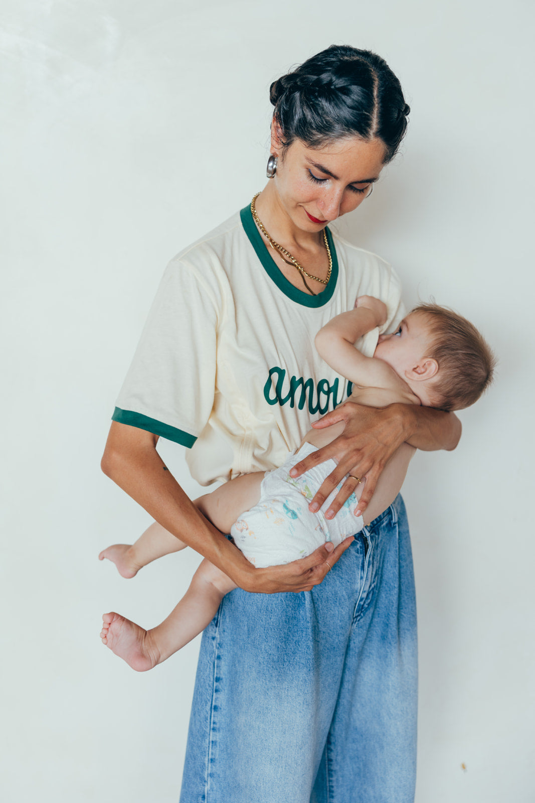 Breastfeeding t-shirt LOVE