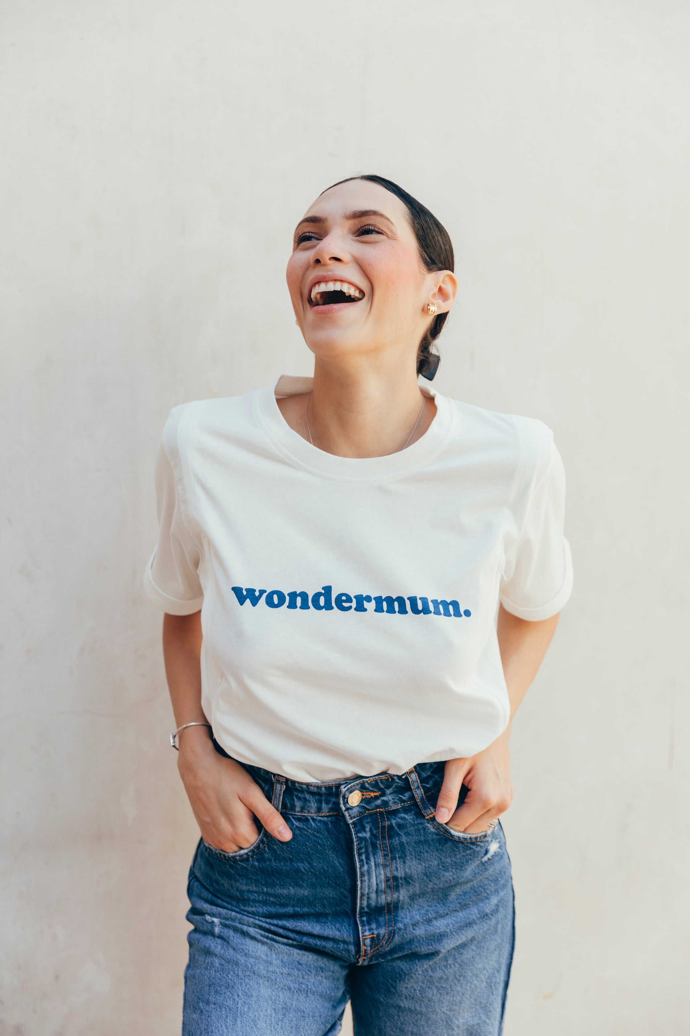 wondermum tshirt zoom