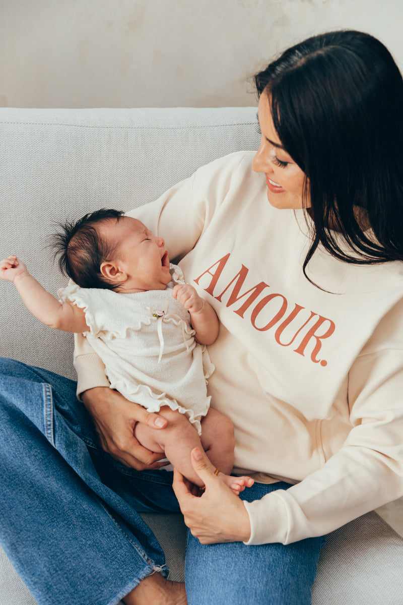 Pull pour allaitement confortable et pratique Crème d'Amour – LIMKY