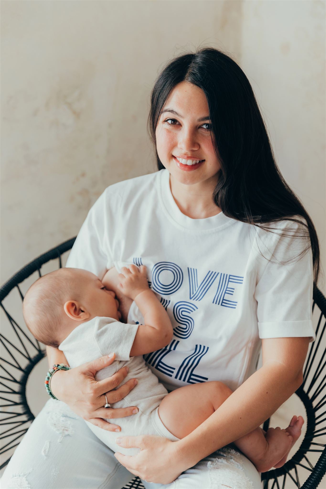 Breastfeeding t-shirt LOVE IS ALL 