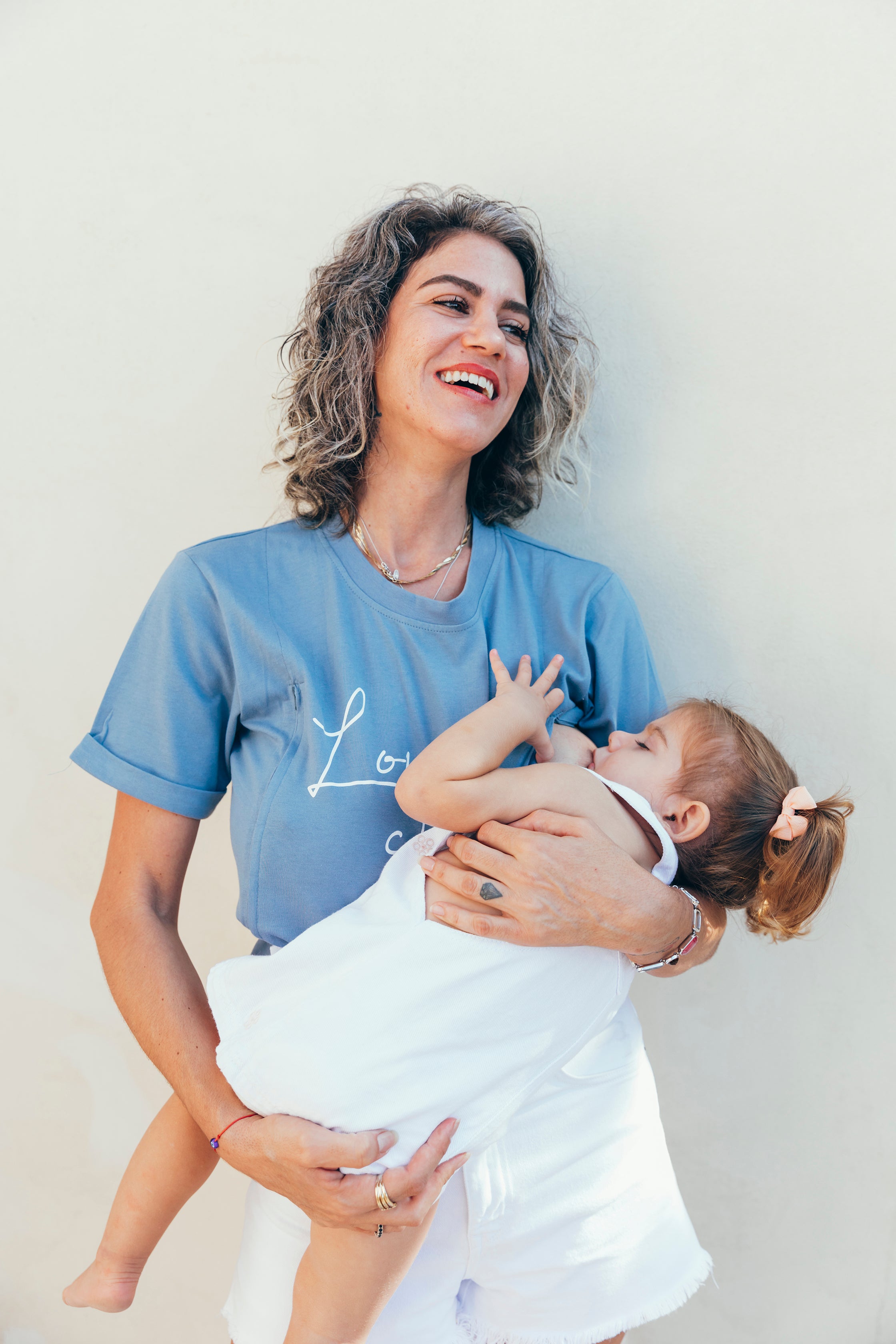 breastfeeding with tshirt