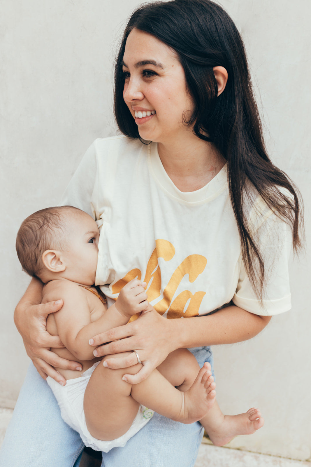 Breastfeeding t-shirt OH LA LA