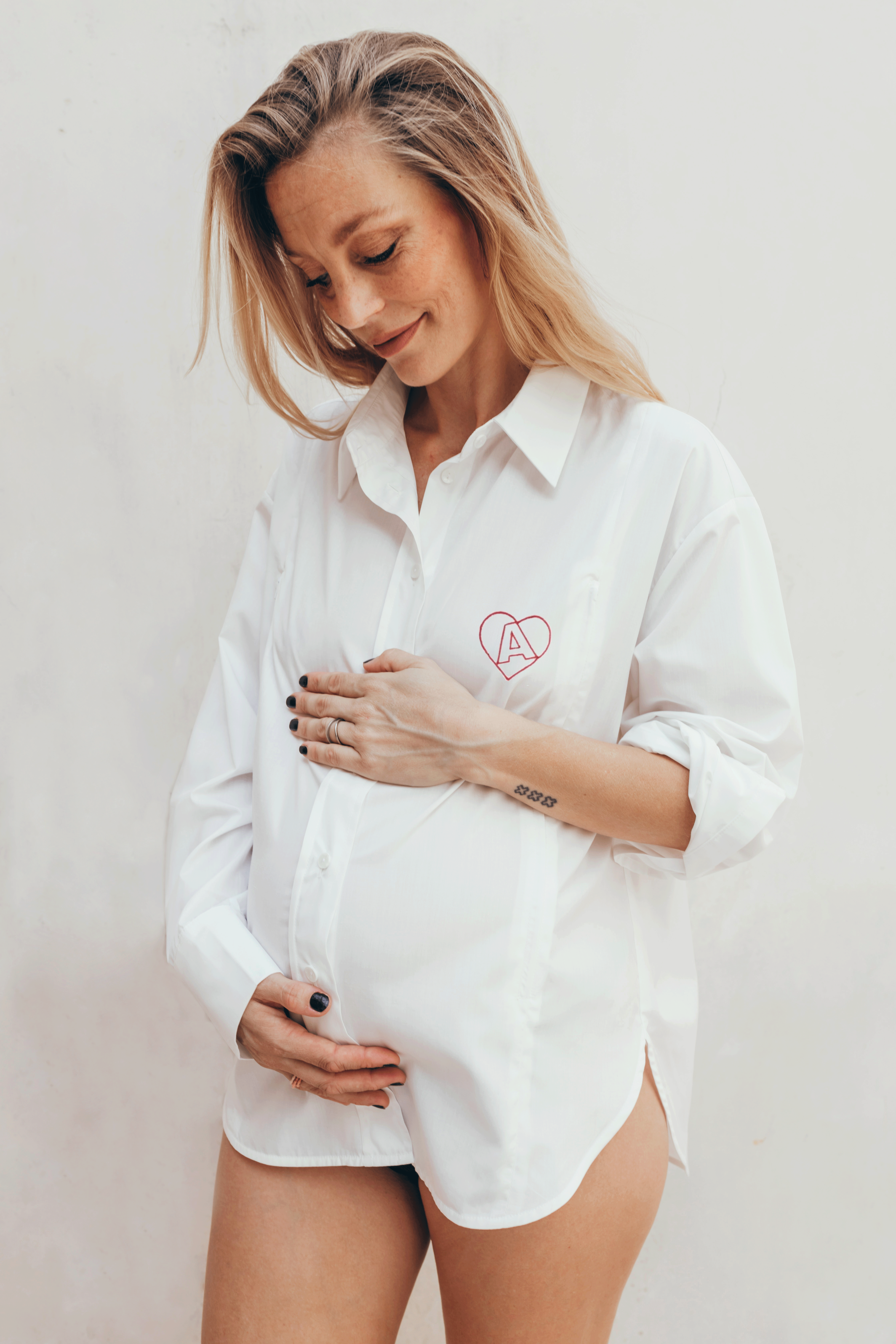 ALPHA nursing shirt