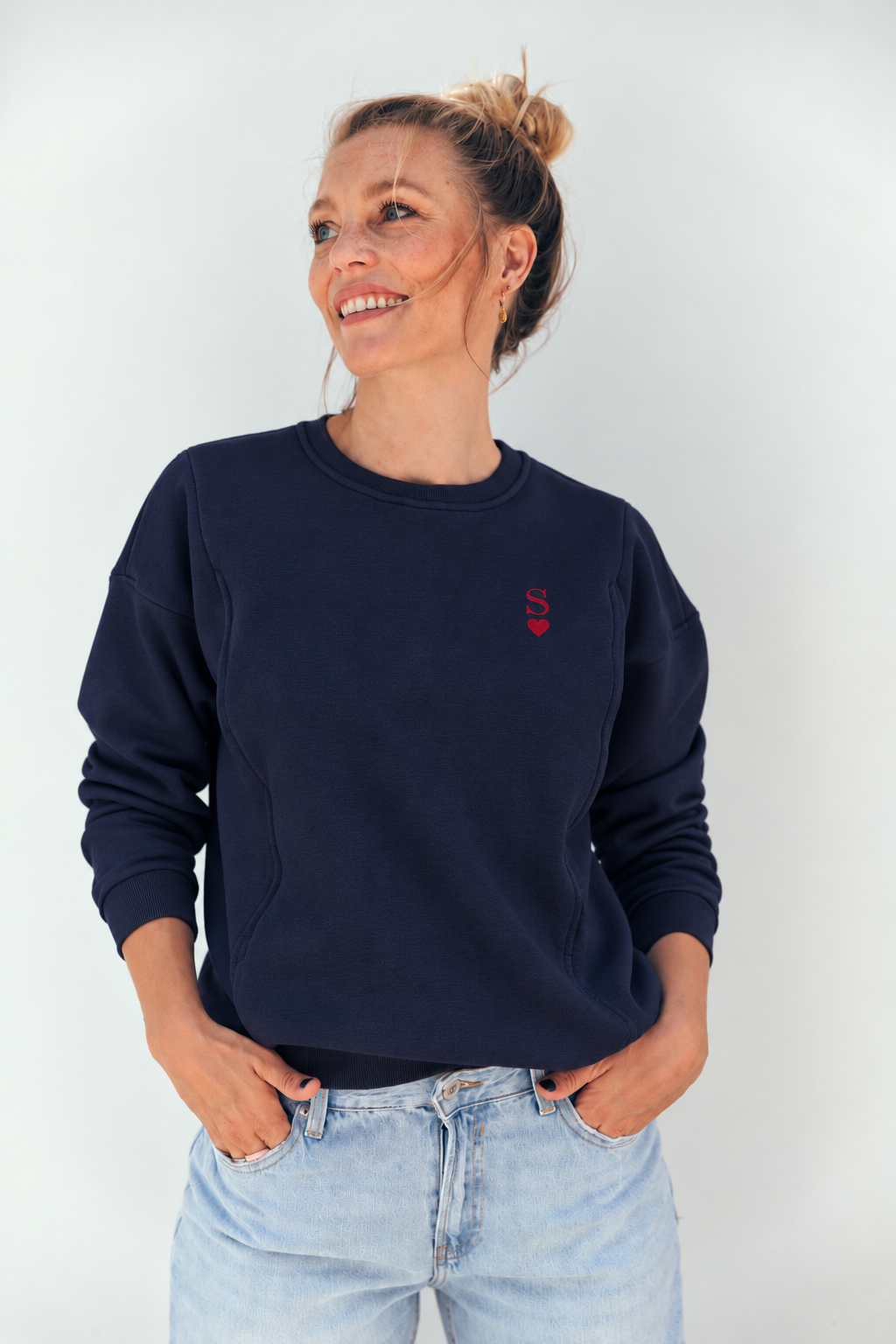 Still-Sweatshirt in Marineblau von LUCKY CHARM