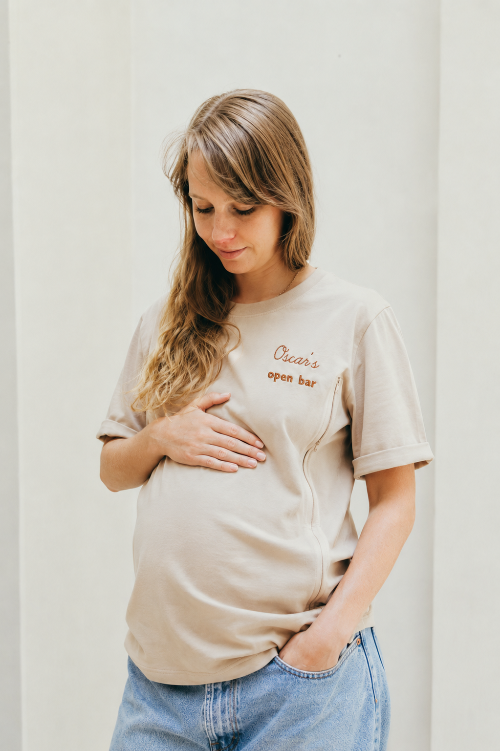 T-shirt d'allaitement beige OPEN BAR