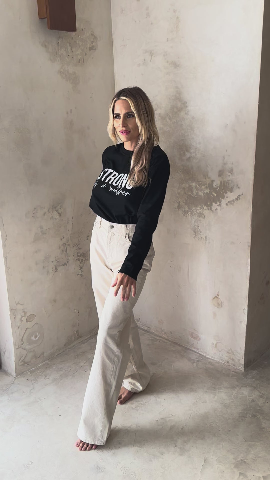 video presentation of the T-shirt 