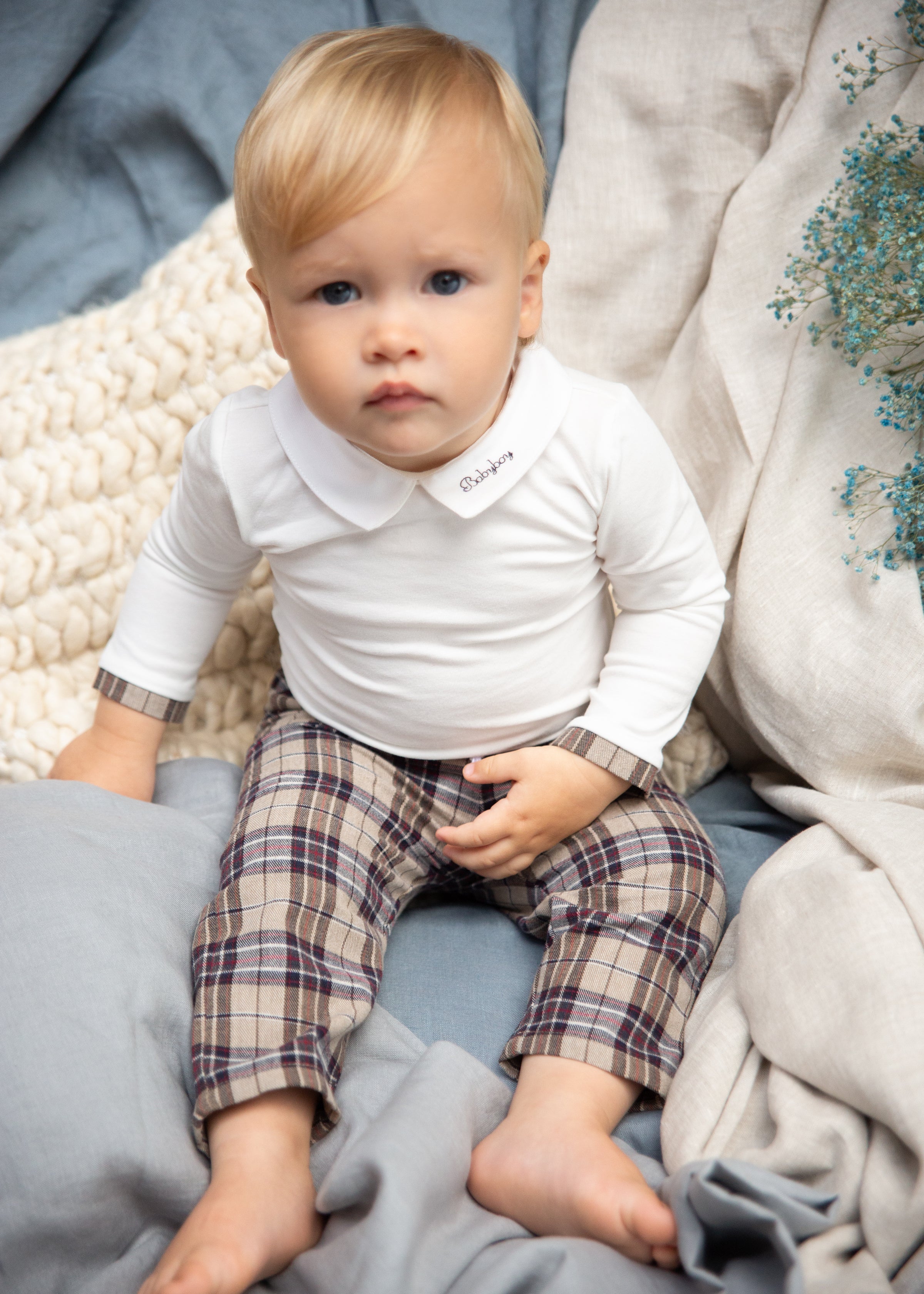 Beige plaid pants