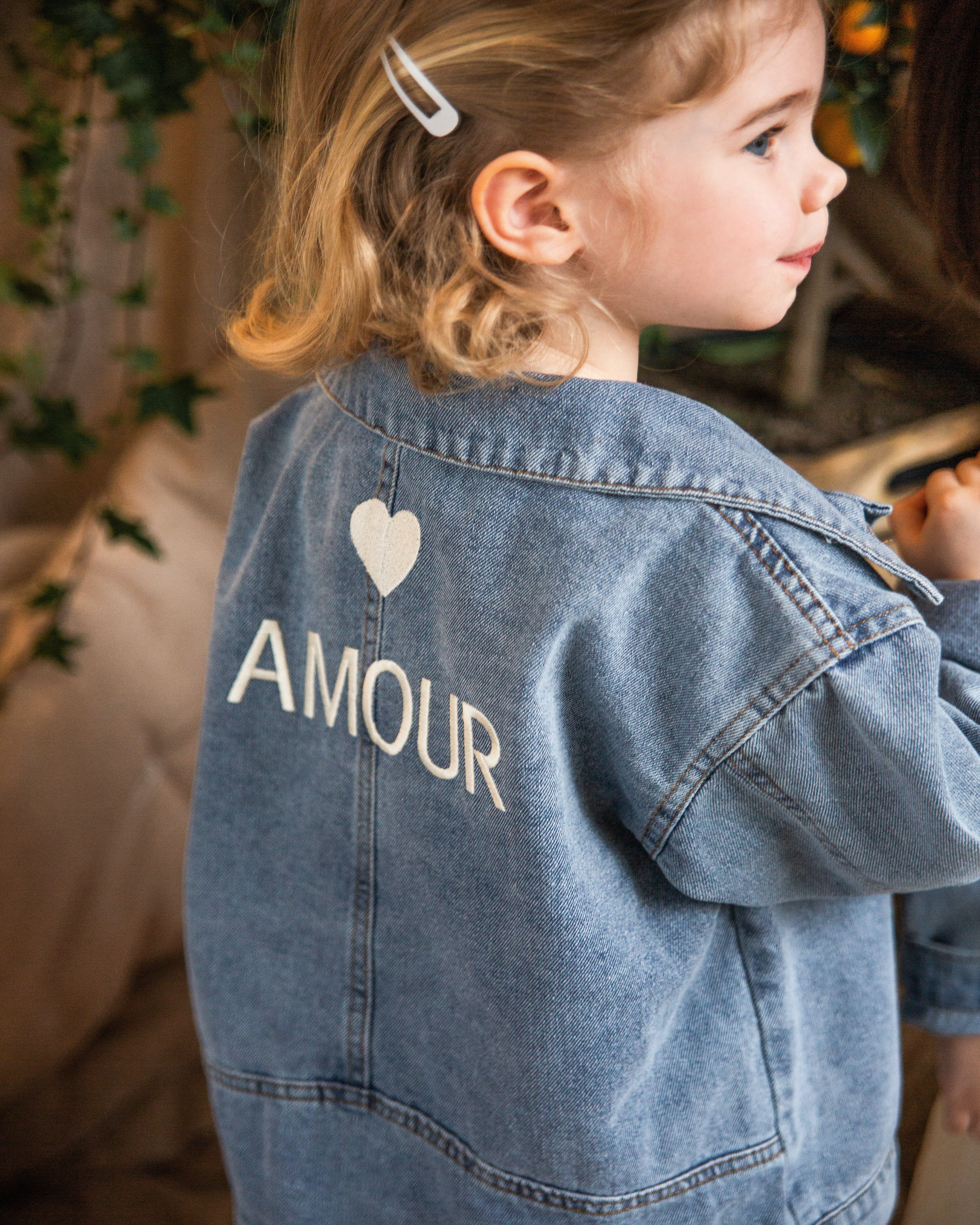AMOUR Jean Jacket